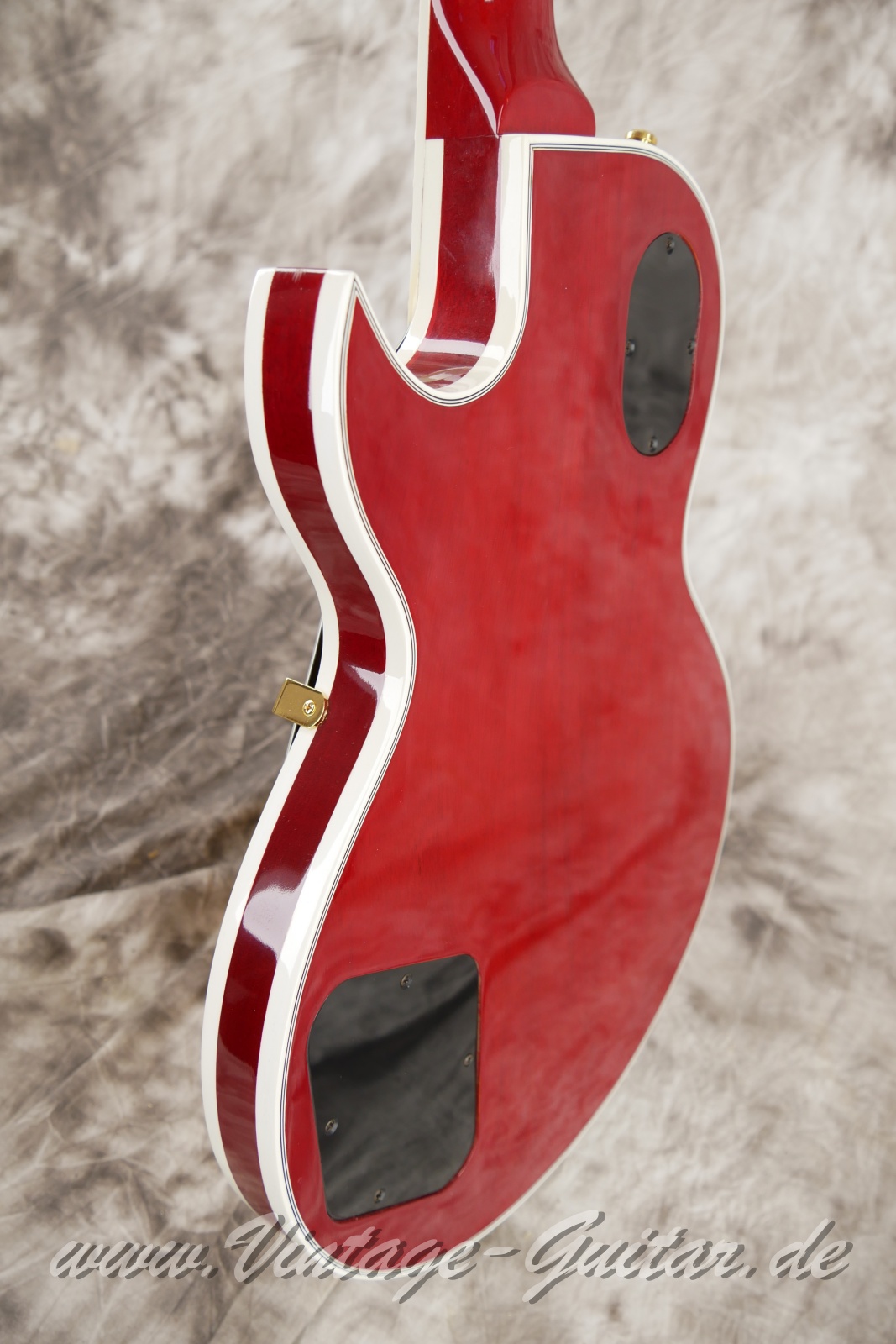 img/vintage/5934/ The_Heritage_H_147_flame_maple_sunburst_USA_1996-011.JPG